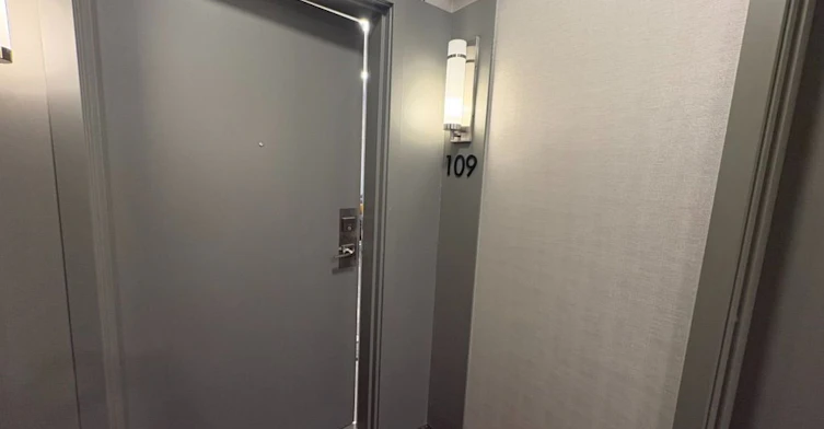 109-130 Canon Jackson Drive, Toronto, ON, M6M 3Y4 - 13