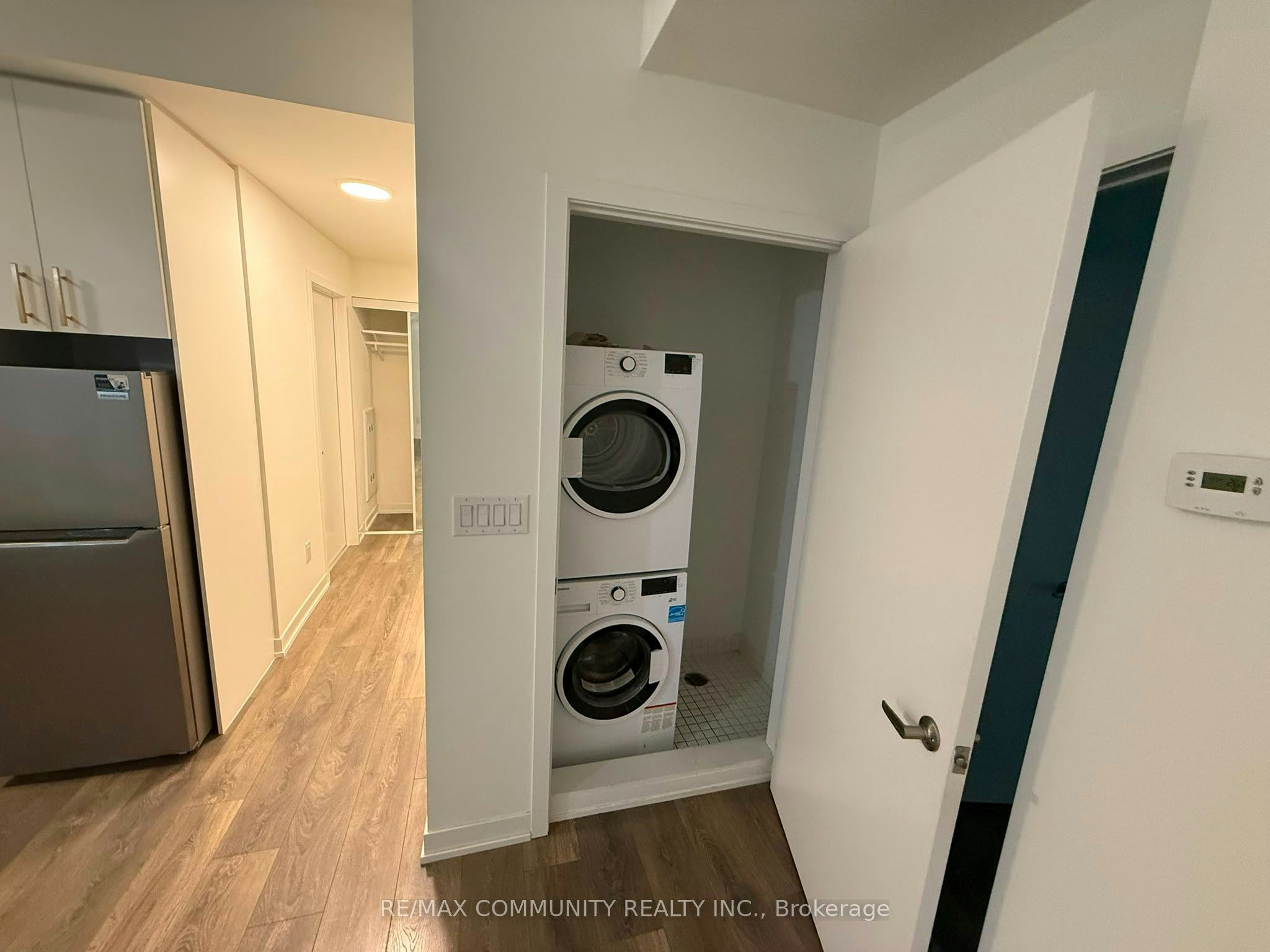 109-130 Canon Jackson Drive, Toronto, ON, M6M 3Y4 - 7