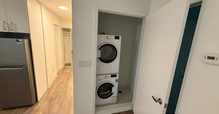 109-130 Canon Jackson Drive, Toronto, ON, M6M 3Y4 - 7