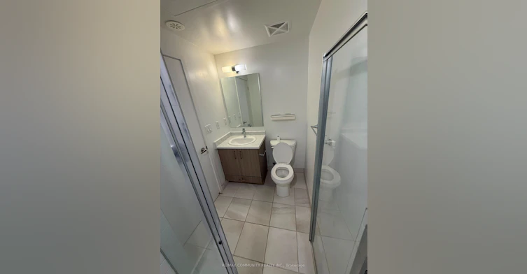 109-130 Canon Jackson Drive, Toronto, ON, M6M 3Y4 - 3