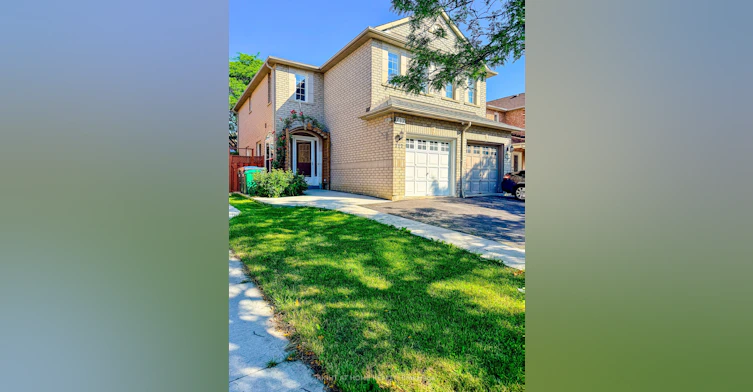 717 Mirage Place, Mississauga, ON, L5R 3Y2