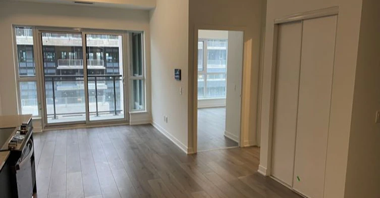 520-405 Dundas Street W, Oakville, ON, L6M 5P9 - 3
