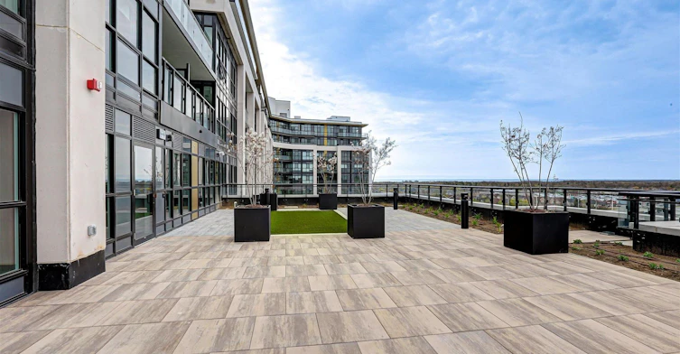 520-405 Dundas Street W, Oakville, ON, L6M 5P9 - 13
