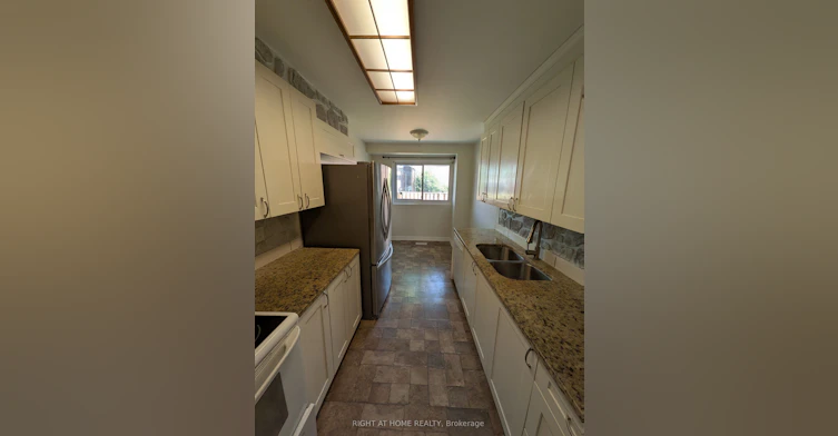 47-485 Meadows Boulevard, Mississauga, ON, L4Z 1H1 - 9