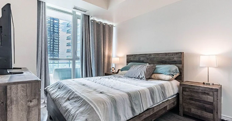 4101-4070 Confederation Parkway, Mississauga, ON, L5B 0E9 - 4