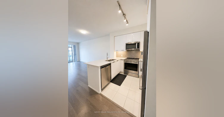1310-65 Watergarden Drive, Mississauga, ON, L5R 0G9 - 2