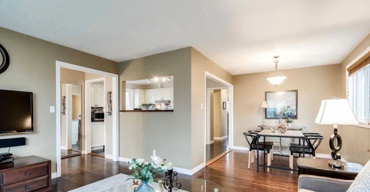 586 Chamberlain Road, Burlington, ON, L7L 2V5 - 4