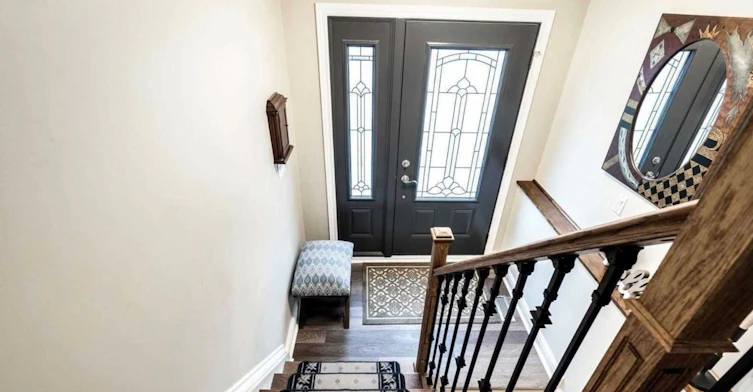 586 Chamberlain Road, Burlington, ON, L7L 2V5 - 2