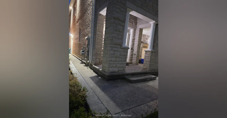 1344 Whitney Terrace, Milton, ON, L9E 1K5 - 2