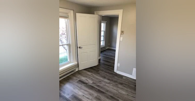 1-44 Main Street N, Halton Hills, ON, L7J 1W2 - 7