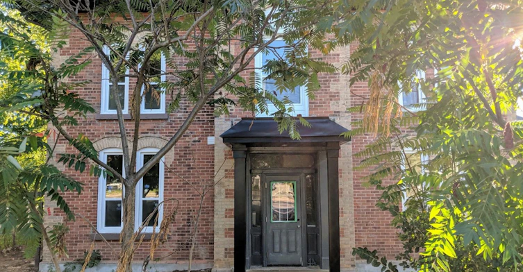 1-44 Main Street N, Halton Hills, ON, L7J 1W2