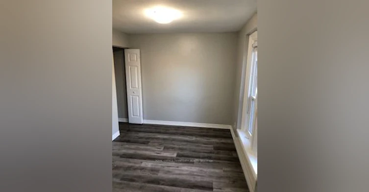 1-44 Main Street N, Halton Hills, ON, L7J 1W2 - 4