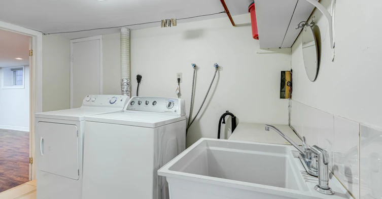 Main & Lower-160 Shanly Street, Toronto, ON, M6H 1S9 - 29