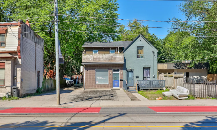 316 Dufferin Street