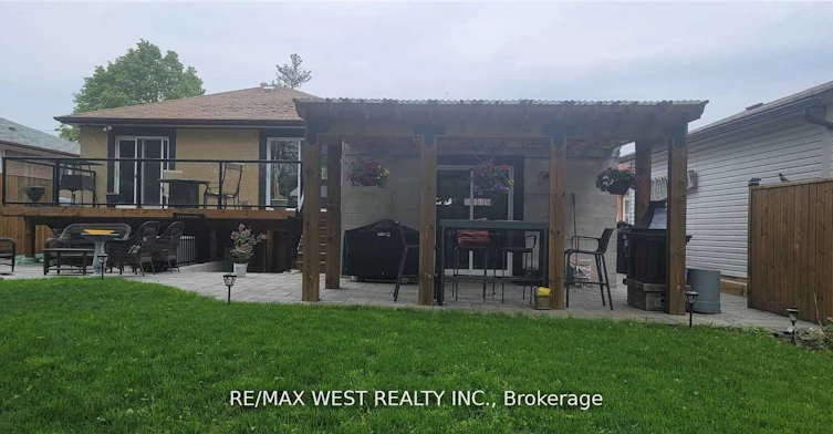 Upper-51 Monterrey Drive, Toronto, ON, M9V 1S9 - 14