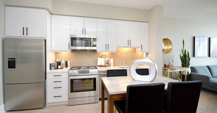 4802-3975 Grand Park Drive, Mississauga, ON, L5B 4M6 - 9