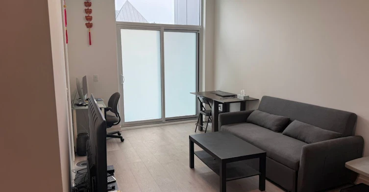 111-2501 Saw Whet Boulevard E, Oakville, ON, L6M 5N2 - 5