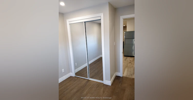 2-755 Dupont Street, Toronto, ON, M6G 1Z5 - 4