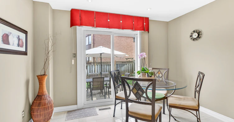 566 Huntington Ridge Drive, Mississauga, ON, L5R 2X7 - 11