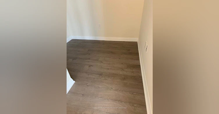 909-65 Watergarden Drive, Mississauga, ON, L5R 1B2 - 9