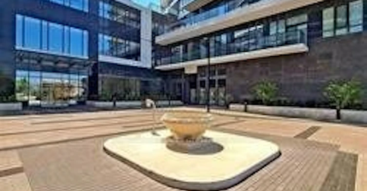 909-65 Watergarden Drive, Mississauga, ON, L5R 1B2 - 3