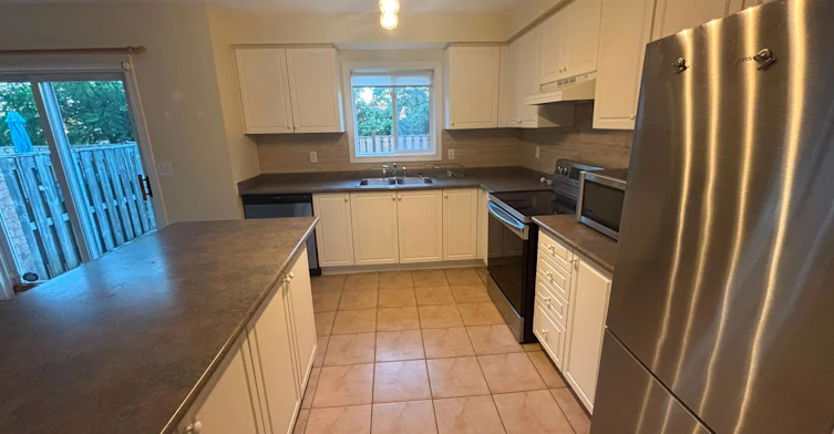 17-2871 Darien Road, Burlington, ON, L7M 4R6 - 4