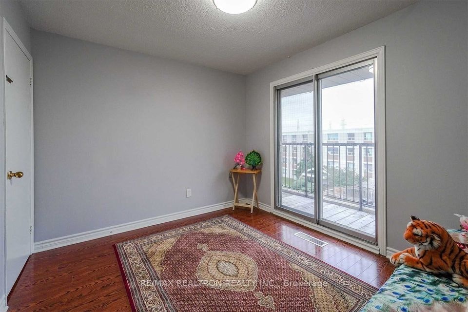 16-28 Rexdale Boulevard, Toronto, ON, M9W 5Z3 - 10