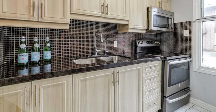 16-28 Rexdale Boulevard, Toronto, ON, M9W 5Z3 - 5