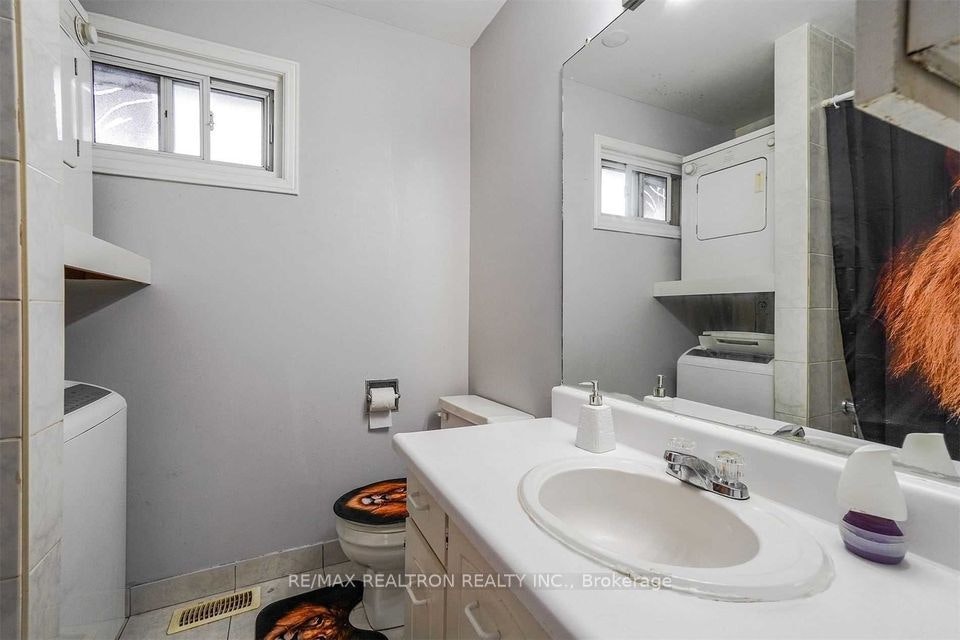 16-28 Rexdale Boulevard, Toronto, ON, M9W 5Z3 - 11