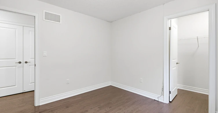 32 Bermondsey Way, Brampton, ON, L6Y 6K9 - 32