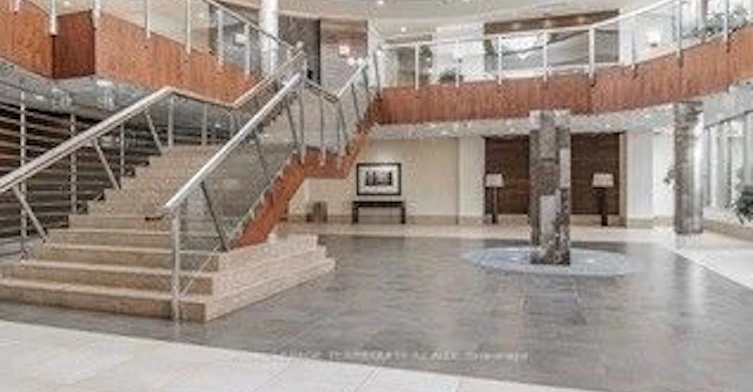629-3888 Duke Of York Boulevard, Mississauga, ON, L5B 4P5 - 3