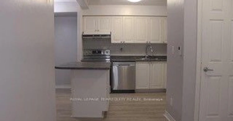 629-3888 Duke Of York Boulevard, Mississauga, ON, L5B 4P5 - 4