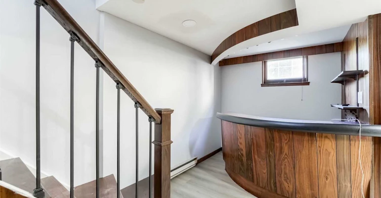 585 Indian Road N, Mississauga, ON, L5H 1R1 - 11