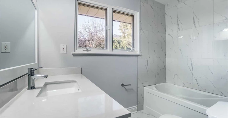 585 Indian Road N, Mississauga, ON, L5H 1R1 - 9