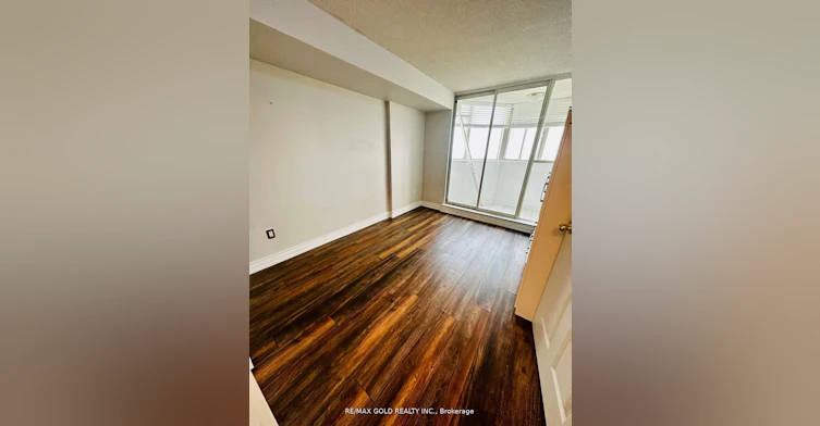 1101-400 Webb Drive, Mississauga, ON, L5B 3Z7 - 9