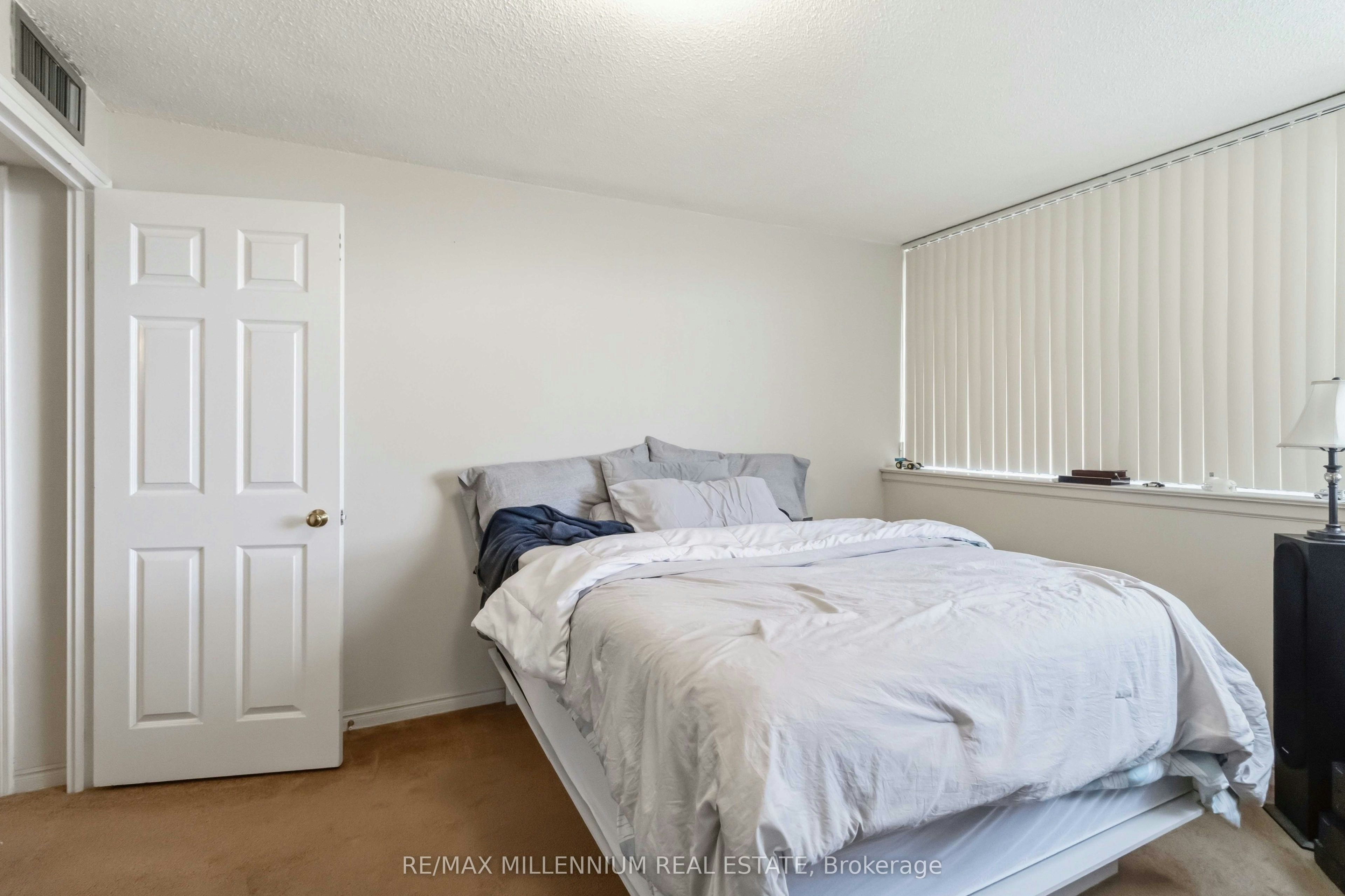 PH7-4235 Sherwoodtowne Boulevard, Mississauga, ON, L4Z 1W3 - 27