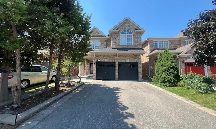 3895 Henrietta Way