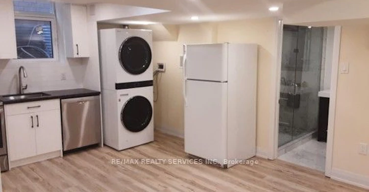 Basement-3774 Brinwood Gate, Mississauga, ON, L5M 7H2 - 5