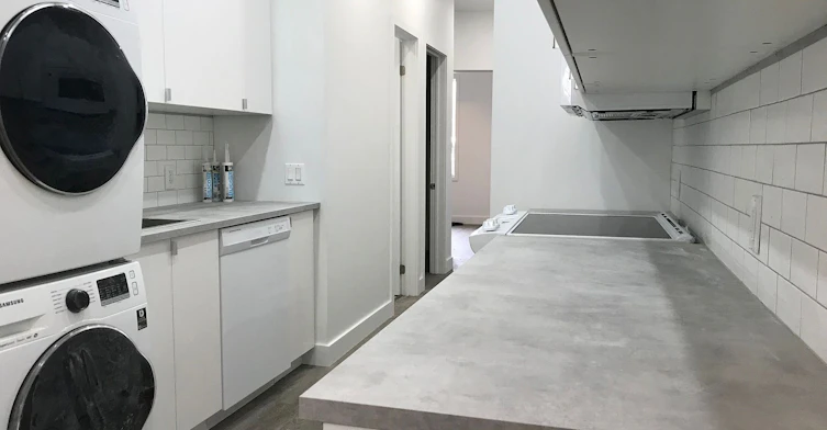 Room 3-344 Bartlett Avenue N, Toronto, ON, M6H 3G7 - 4