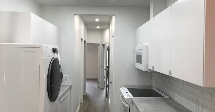 Room 3-344 Bartlett Avenue N, Toronto, ON, M6H 3G7 - 5