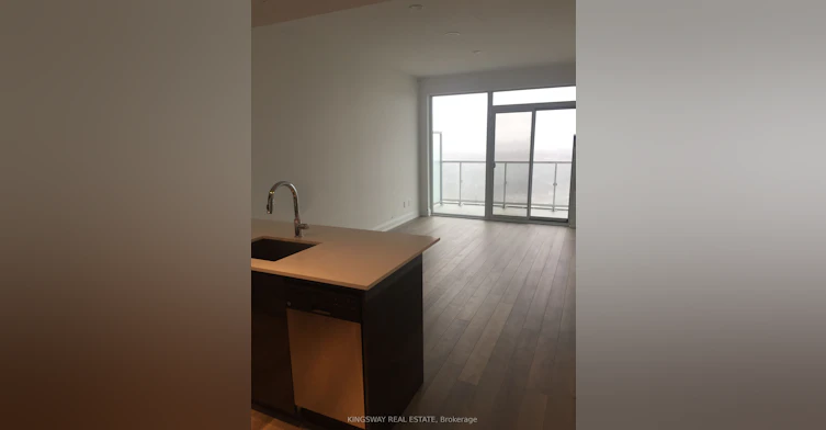 4706-56 Annie Craig Drive, Toronto, ON, M8V 0C8 - 5