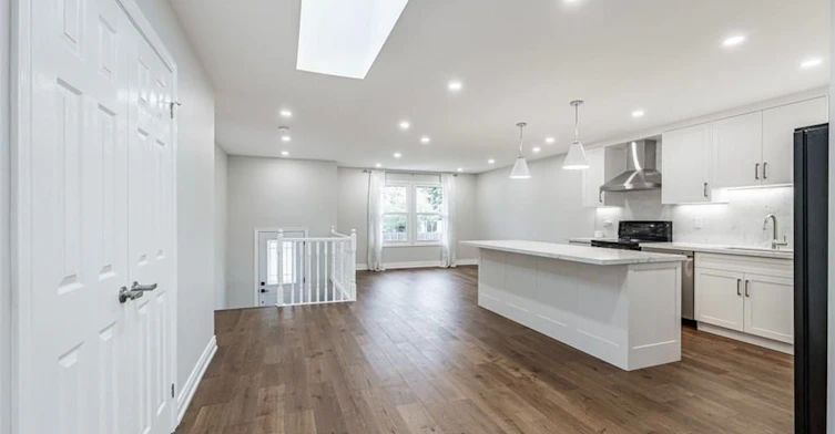 Upper-6913 Shelter Bay Road, Mississauga, ON, L5N 1T8 - 11