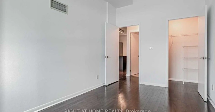 515-3391 Bloor Street W, Toronto, ON, M8X 1G3 - 18