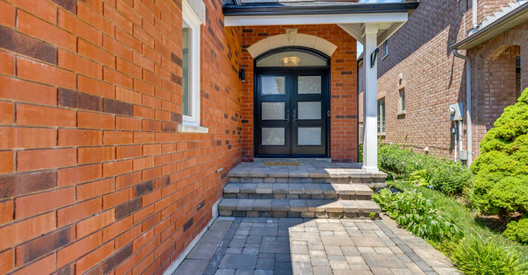 2029 Westmount Drive, Oakville, ON, L6M 3P9 - 5