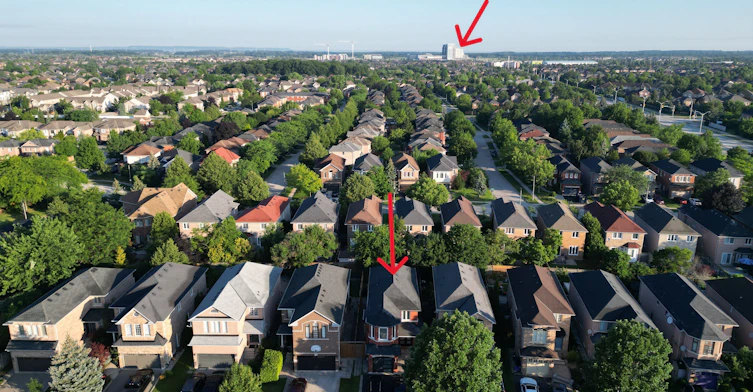 2029 Westmount Drive, Oakville, ON, L6M 3P9 - 3