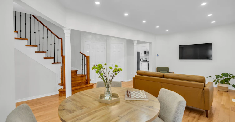 2029 Westmount Drive, Oakville, ON, L6M 3P9 - 7