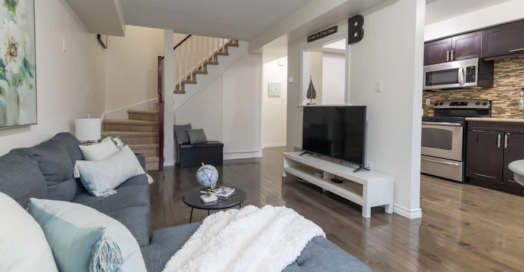 71-6950 Tenth Line W, Mississauga, ON, L5N 6Y1 - 8