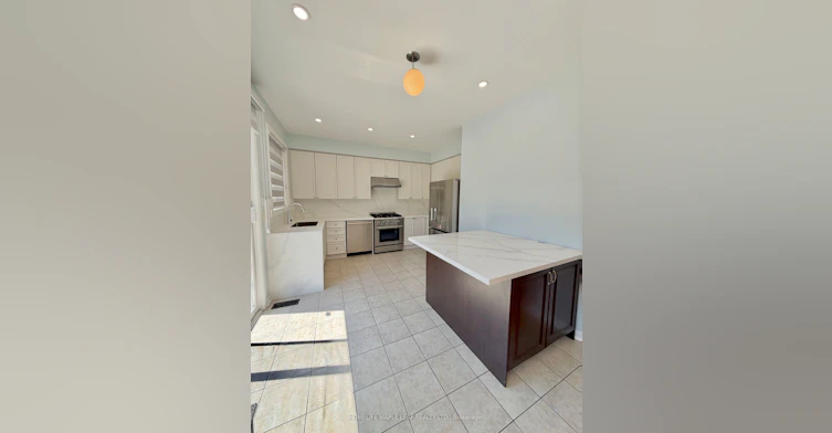 Upper-21 Sugarhill Drive, Brampton, ON, L7A 3L8 - 7