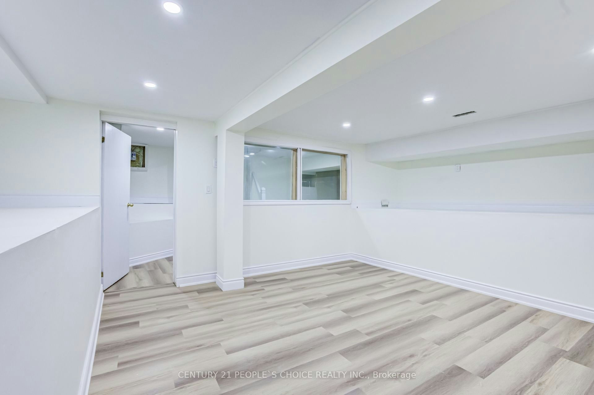 3404 Monica Drive N, Mississauga, ON, L4T 3E7 - 22