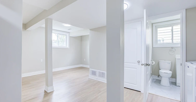 3404 Monica Drive N, Mississauga, ON, L4T 3E7 - 11